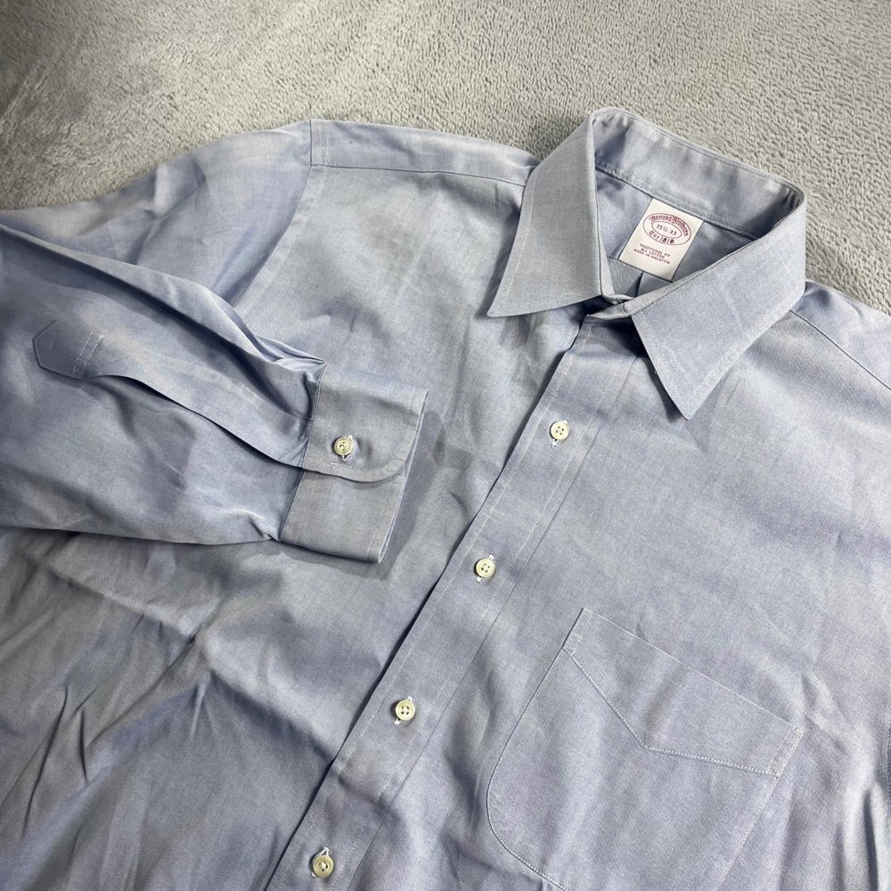 Brooks Brothers Traditional Fit Dress Shirt Mens 15.5 33 Light Blue Cotton L/S